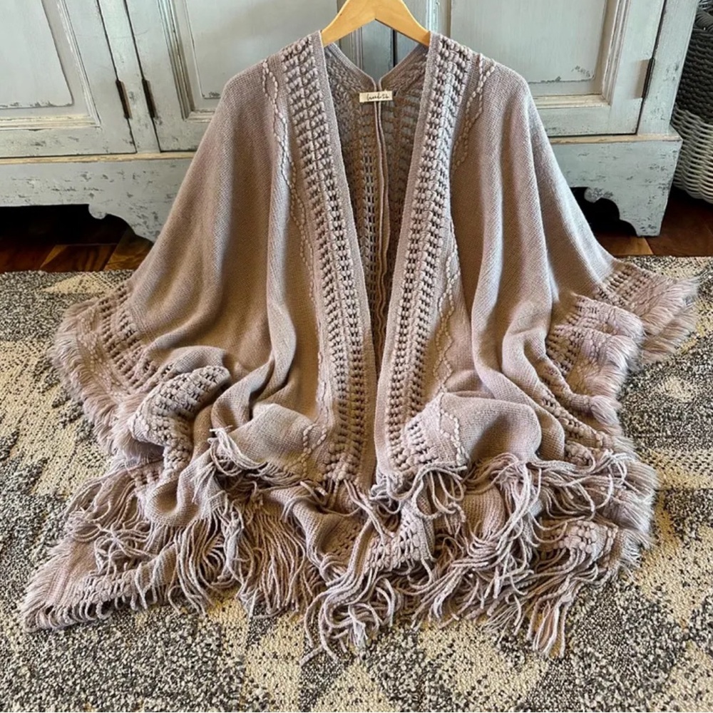 New Bohemian Knit Grey Fringe Poncho Ruana Cardigan Sweater Hippie Top